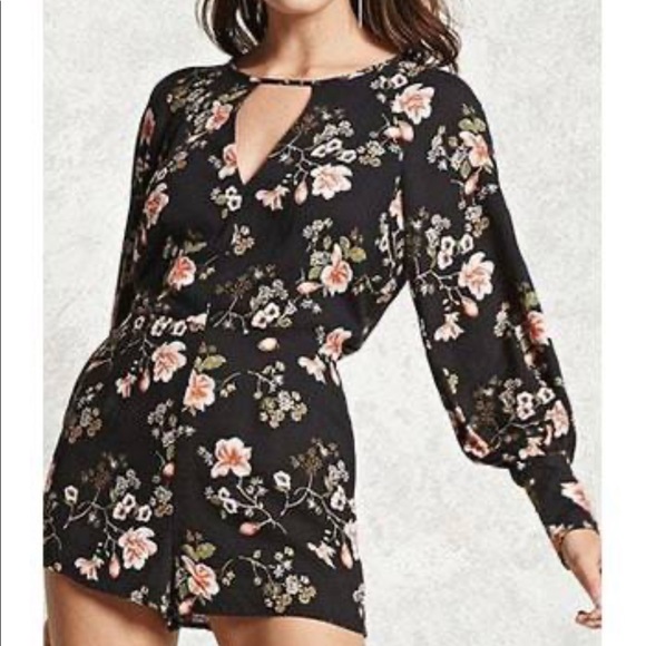 Forever 21 Floral Romper - Picture 1 of 11